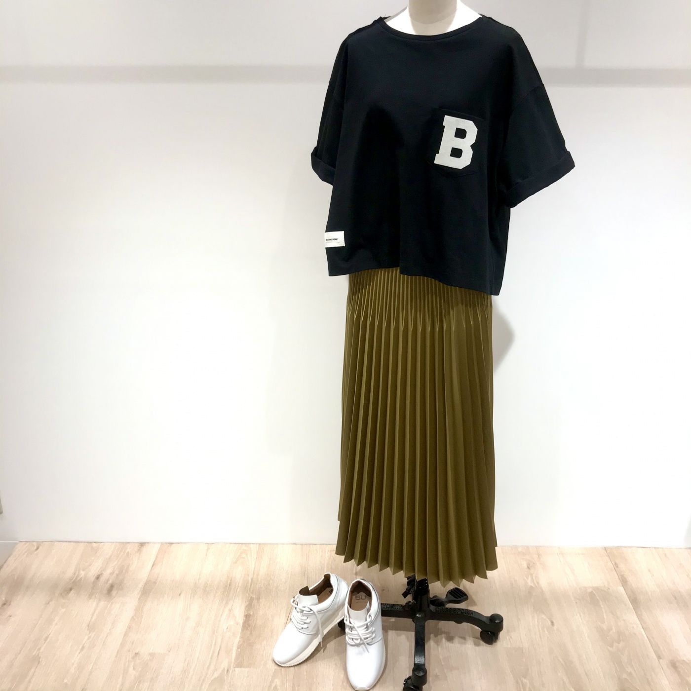 ◇オンラインストアで発売中◇ BEATING HEART カットソー